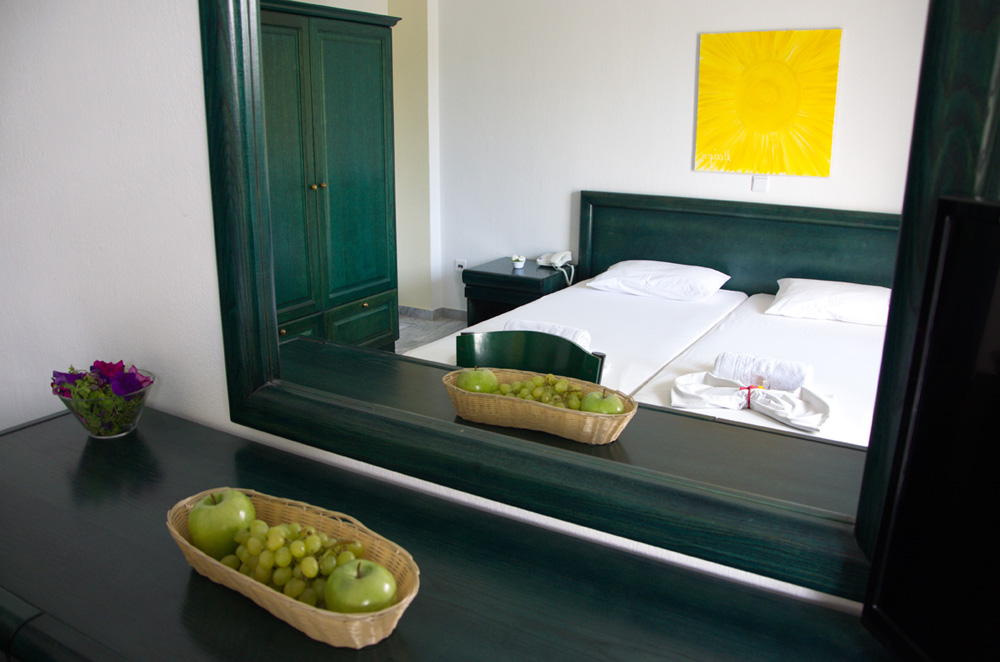 Hotel Olympion Melathron room.jpg