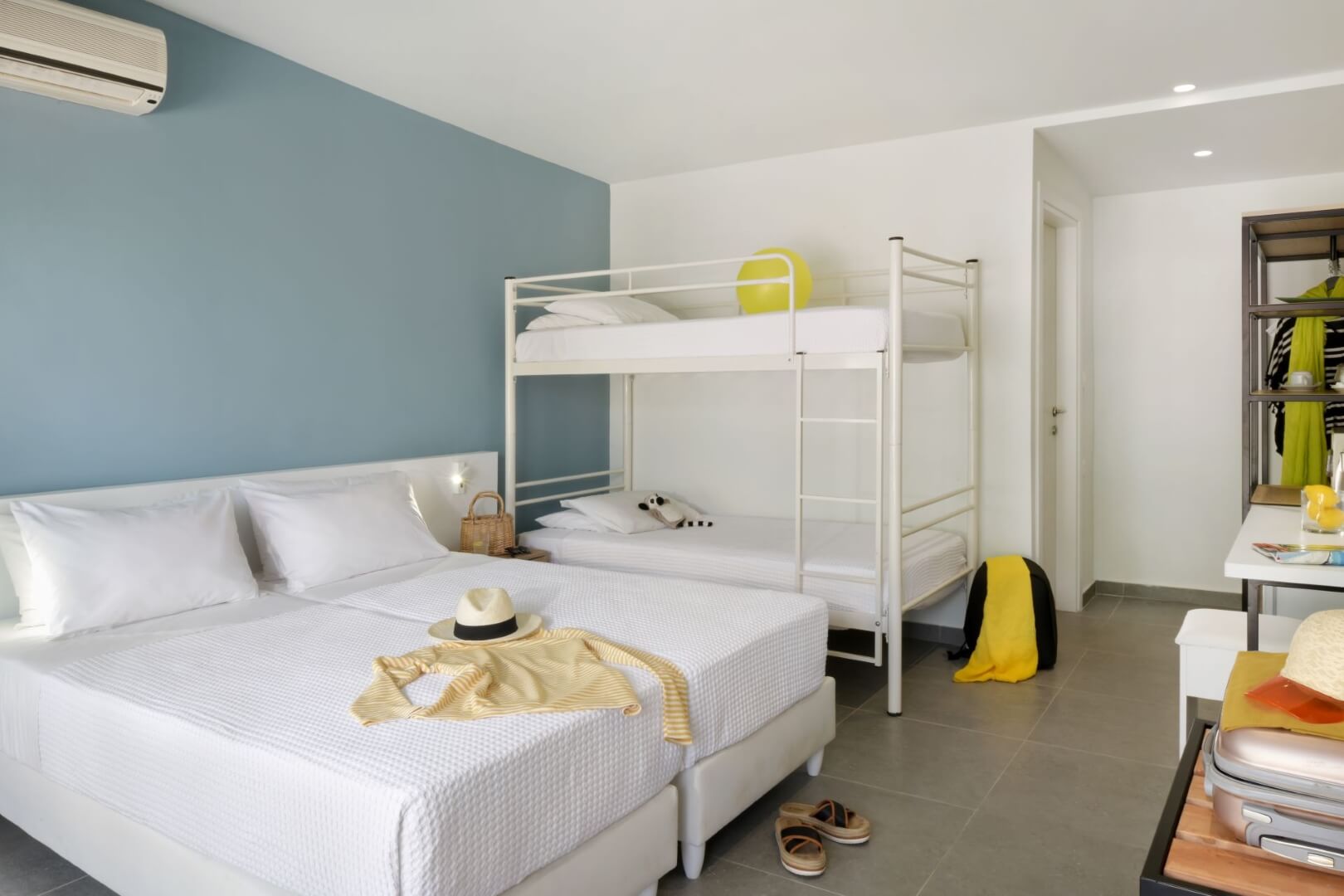 Hotel Olympios Zeus family soba.jpg