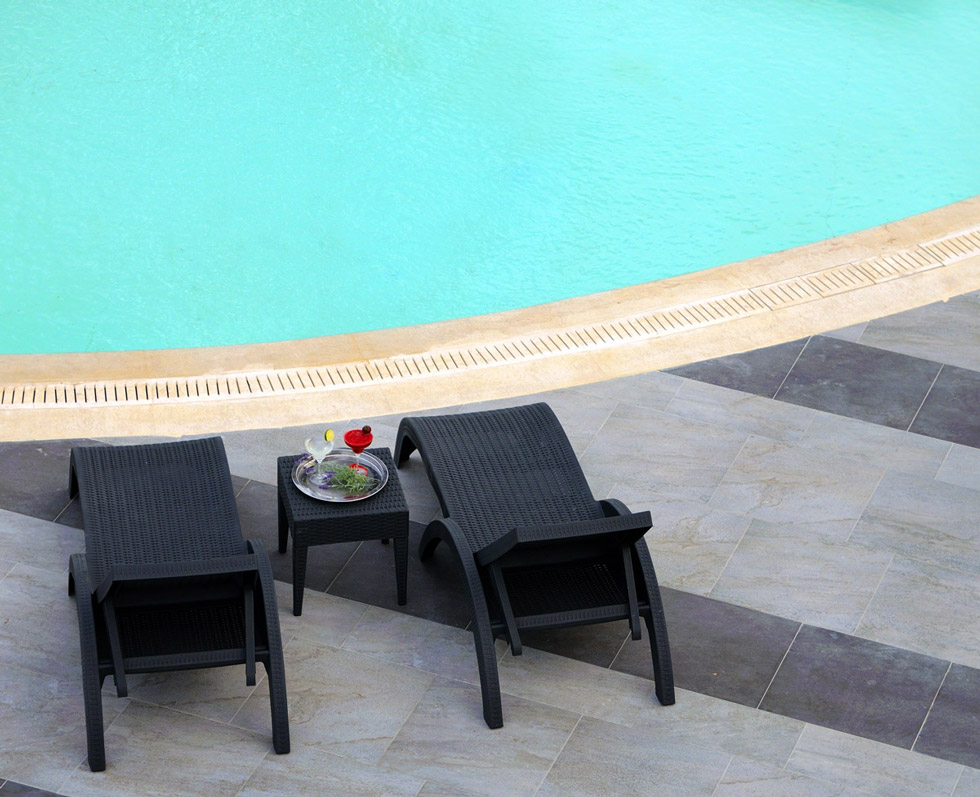 Hotel Ostria Sea Side bazen.jpg