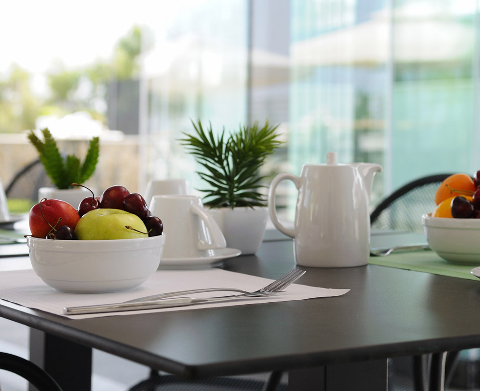 Hotel Ostria Sea Side breakfast.jpg