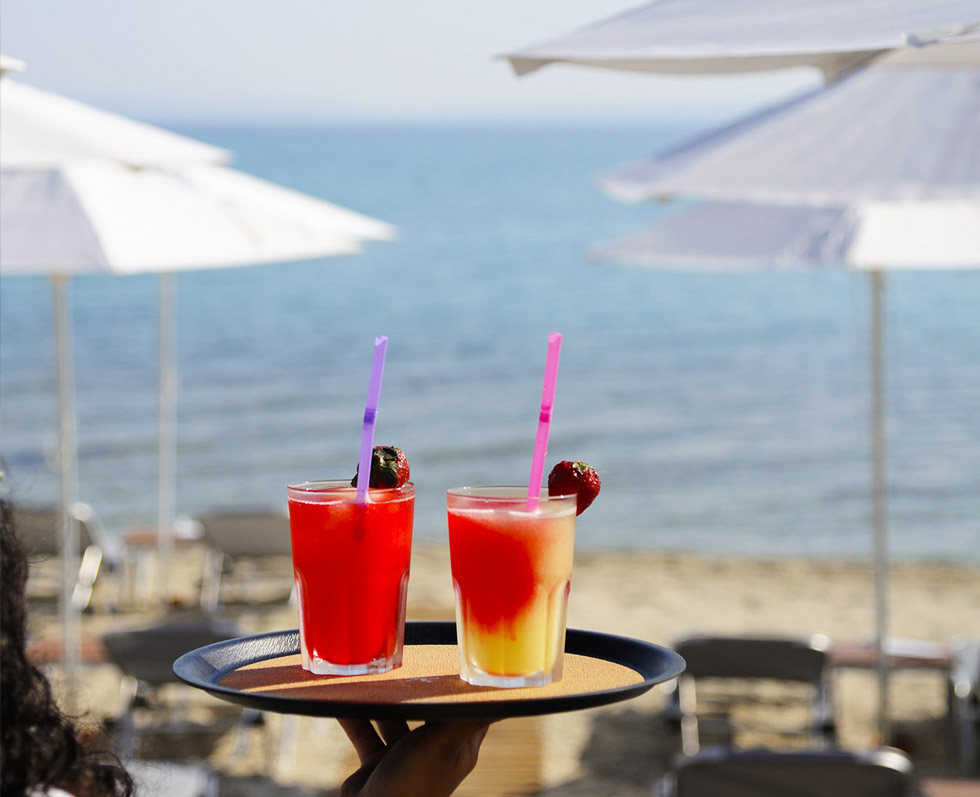 Hotel Ostria Sea Side kokteli.jpg