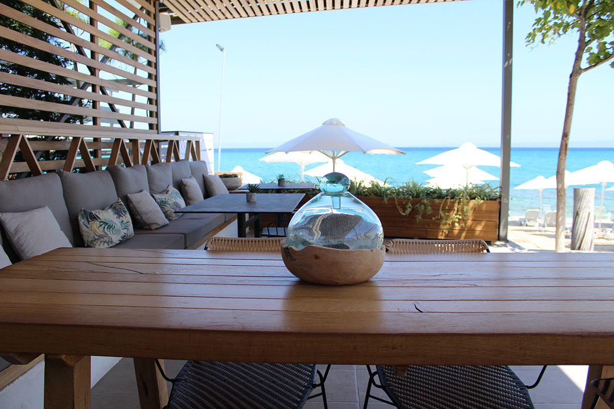 Ostria Sea Side hotel bar.jpg