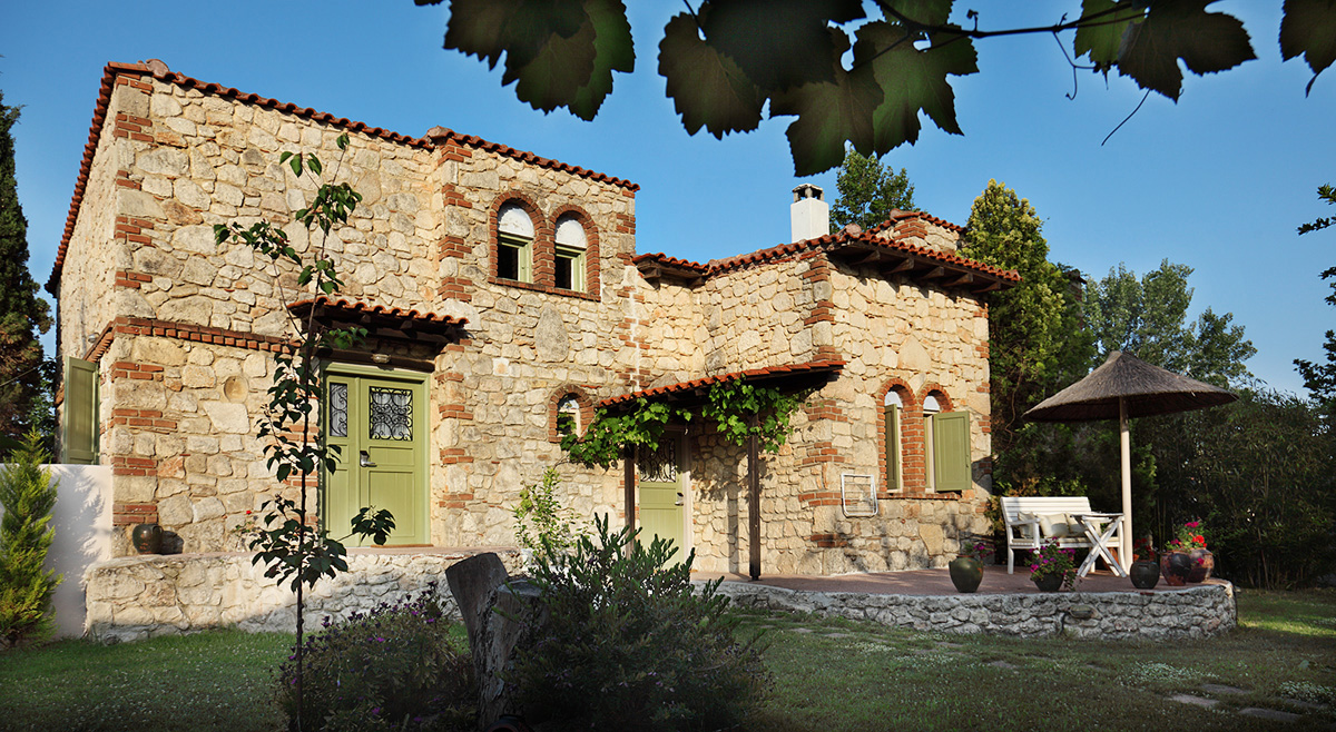 Hotel Petrino Suites spolja.jpg