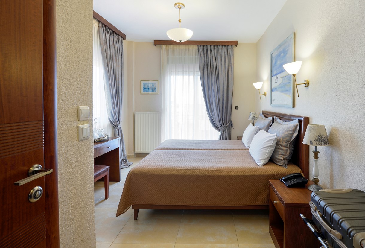Alkyonis hotel 1.jpg
