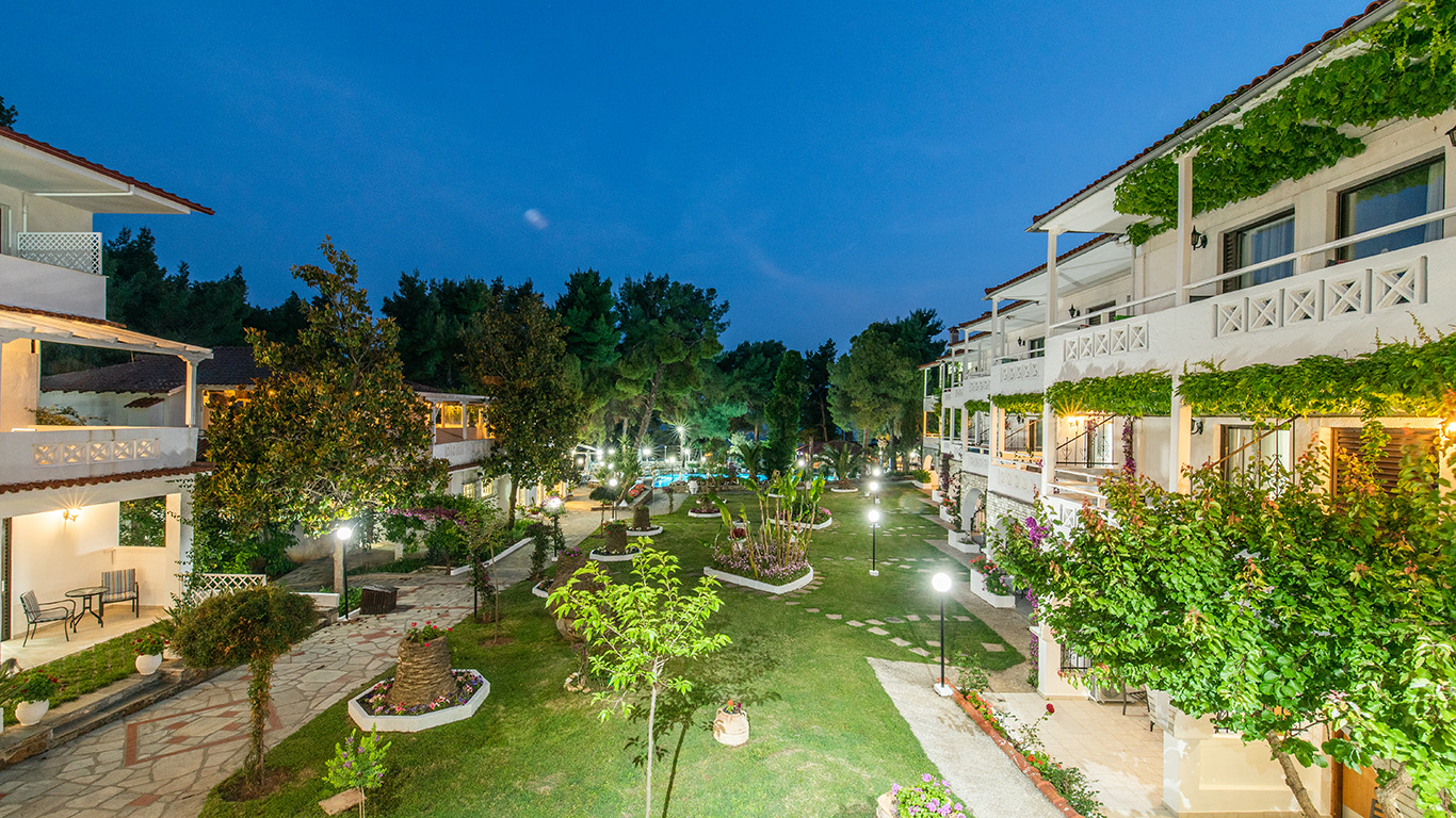 Hotel Porfi Beach basta uvece.jpg