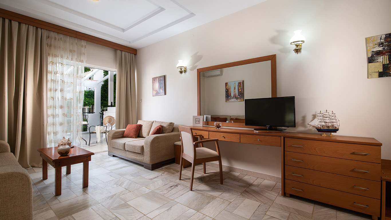 Hotel Porfi Beach junior suites.jpg