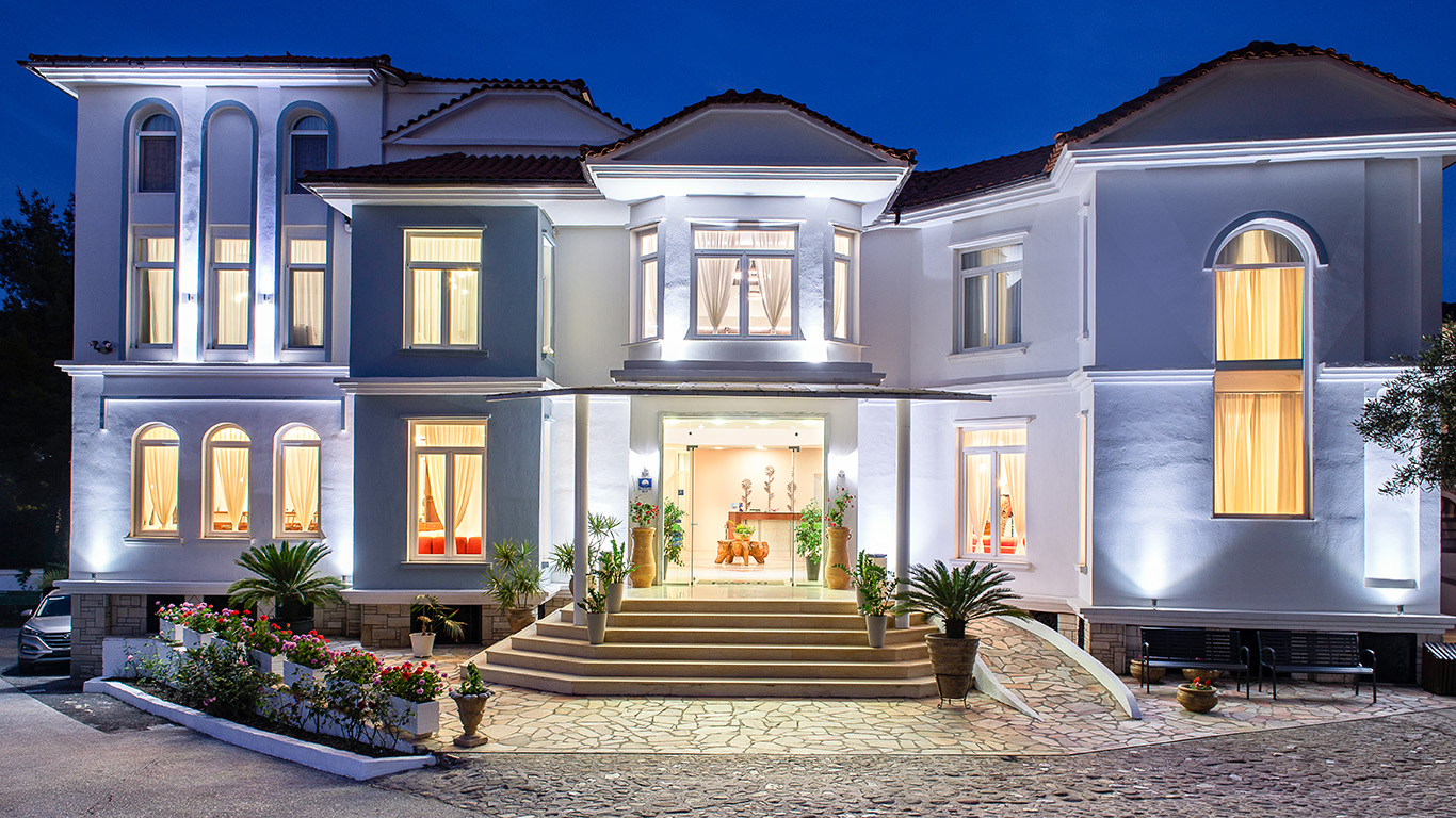 Hotel Porfi Beach ulaz.jpg