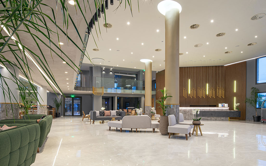 Hotel Portes Lithos lobby.jpg