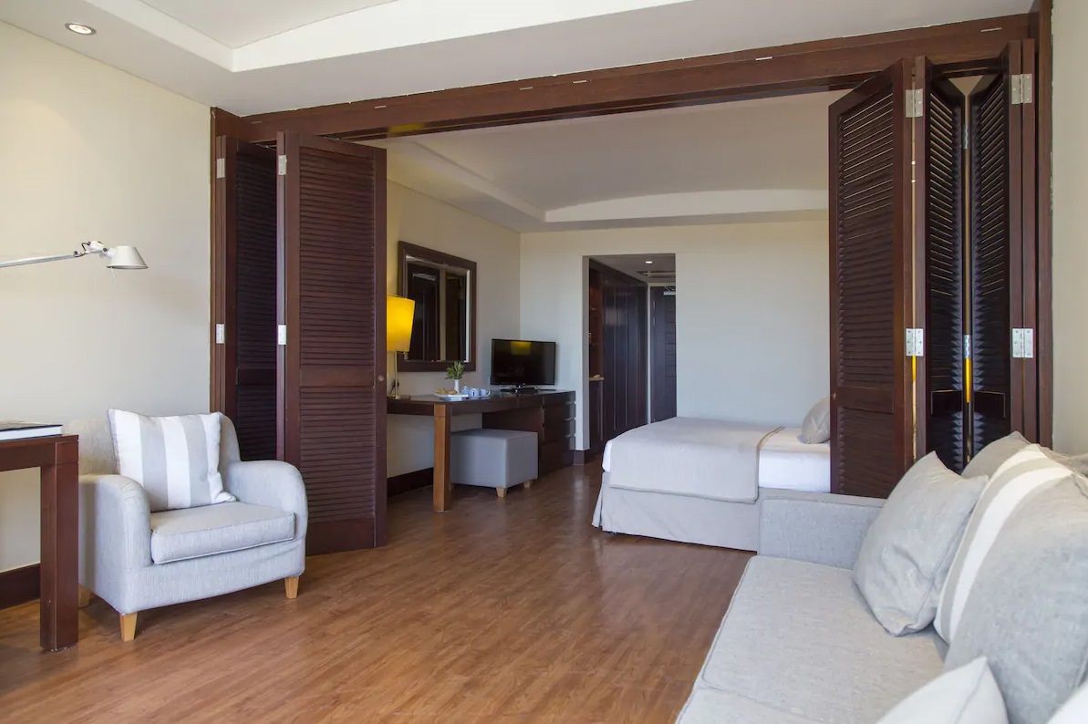 Hotel Porto Carras Meliton family room enterijer.jpg