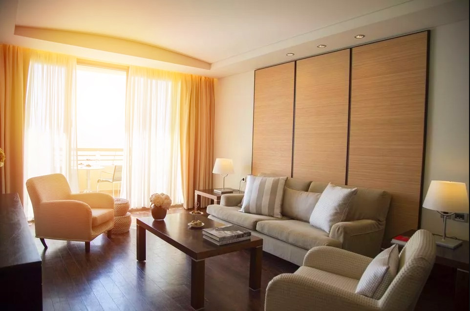Hotel Porto Carras Meliton suite dnevni boravak.jpg