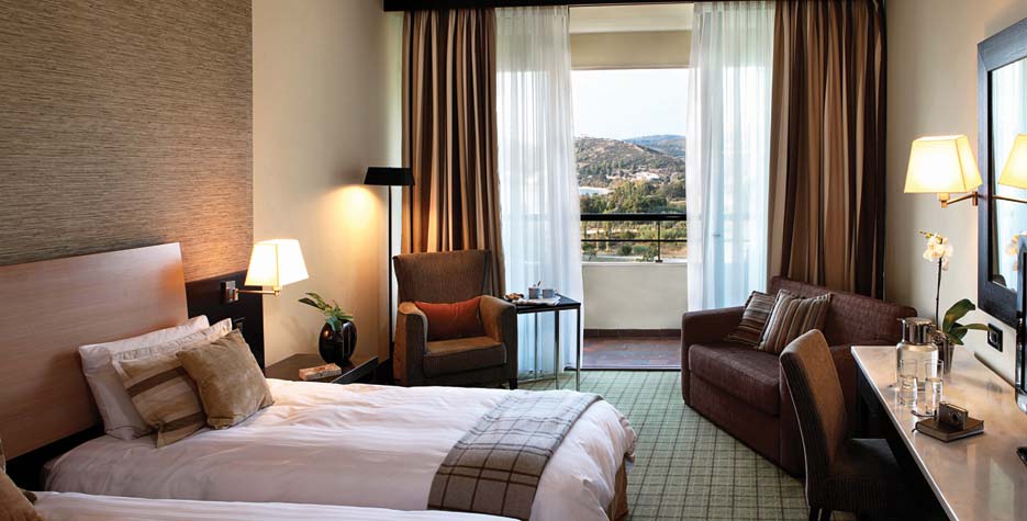 Hotel Porto Carras Sithonia twin beds.jpg