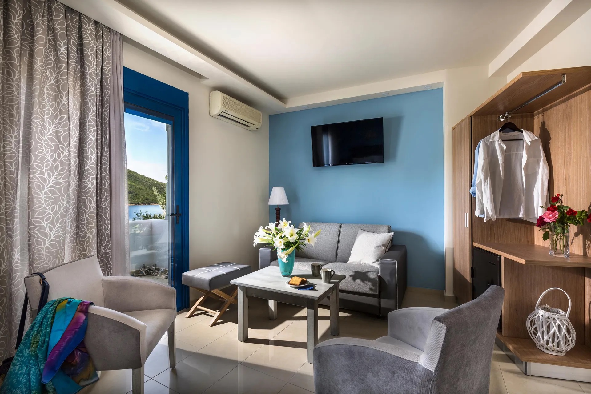 Porto Koufo-Junior suite.jpg