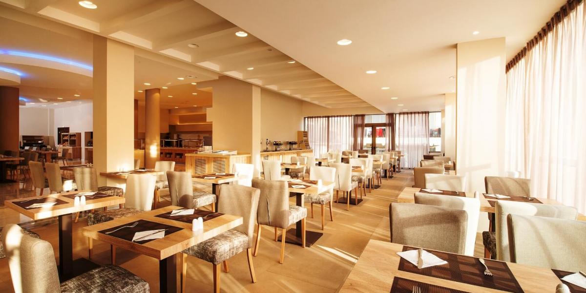 Hotel Poseidon Resort restoran.JPG