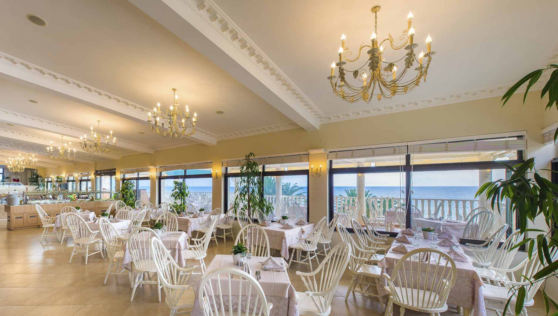 Hotel Potidea Palace-A la carte restoran.jpg