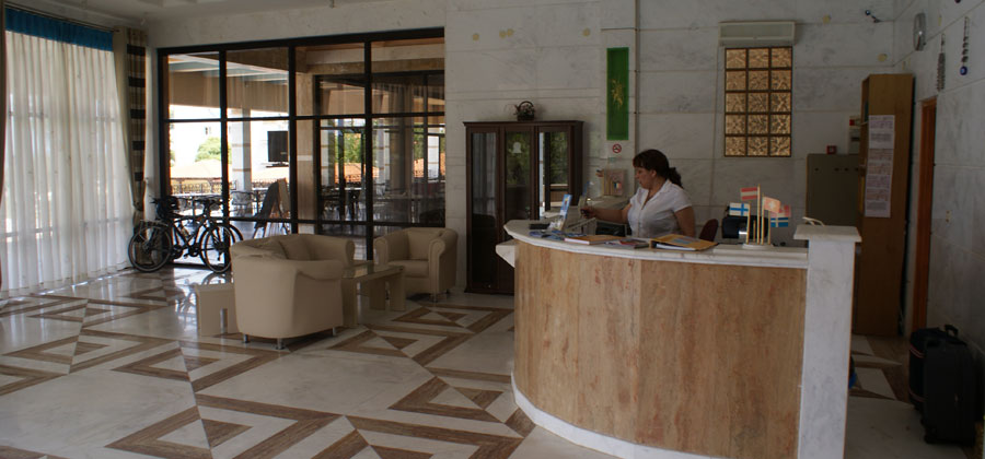 Hotel Rema recepcija.jpg