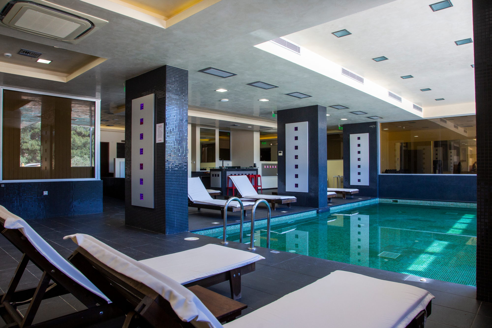 Royal Paardise Resort & Spa zatvoreni bazen