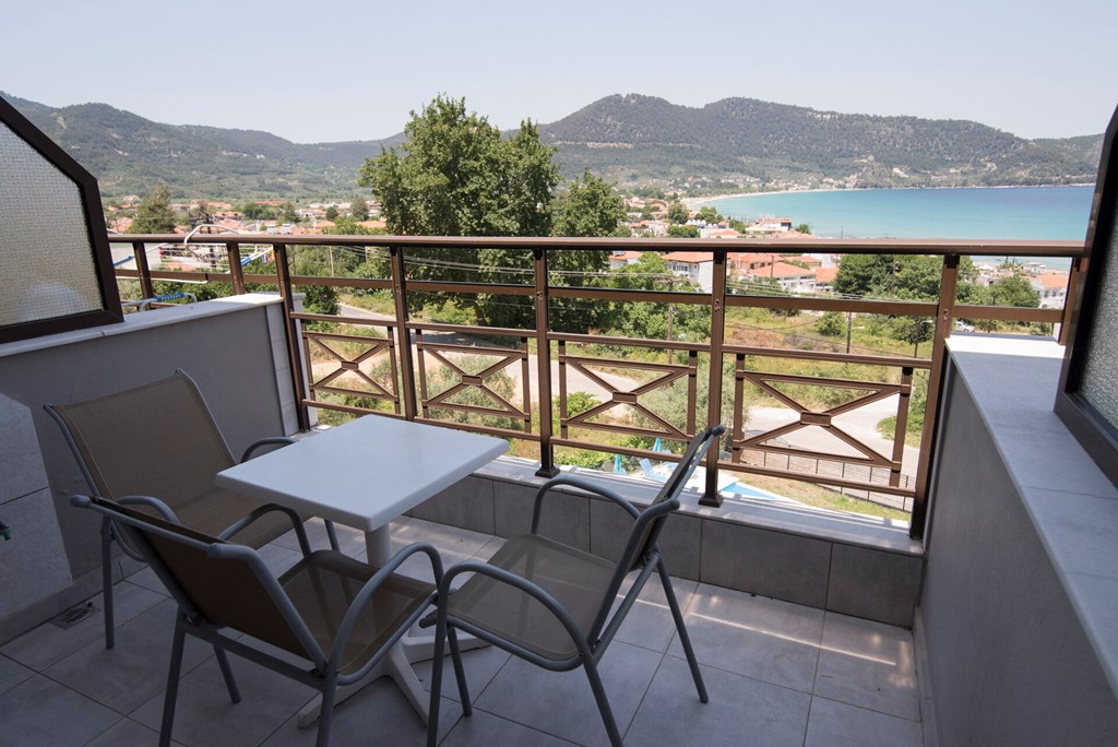 Hotel Aloe balcony.jpg