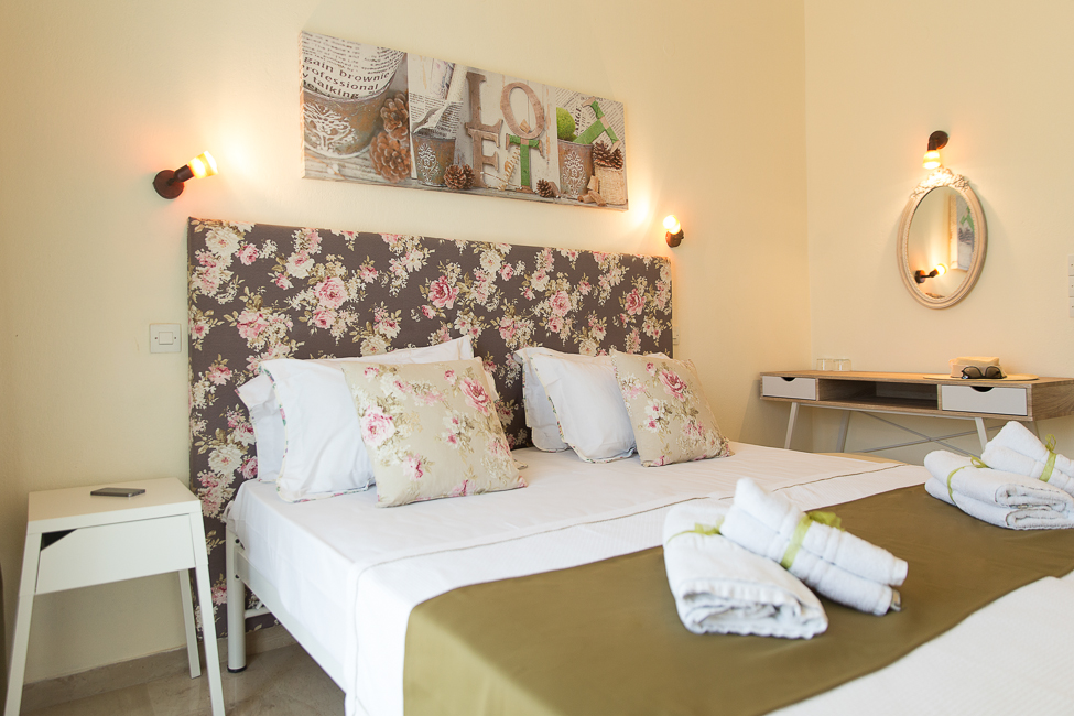 Hotel Aurora double room 1.jpg