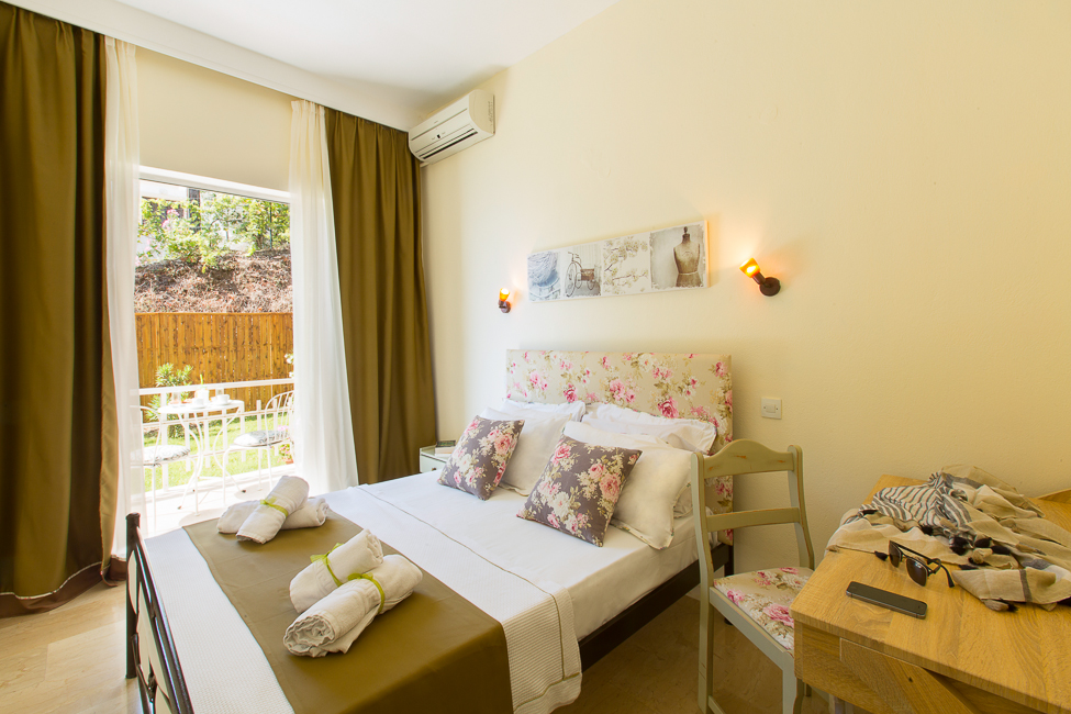 Hotel Aurora double room 2.jpg