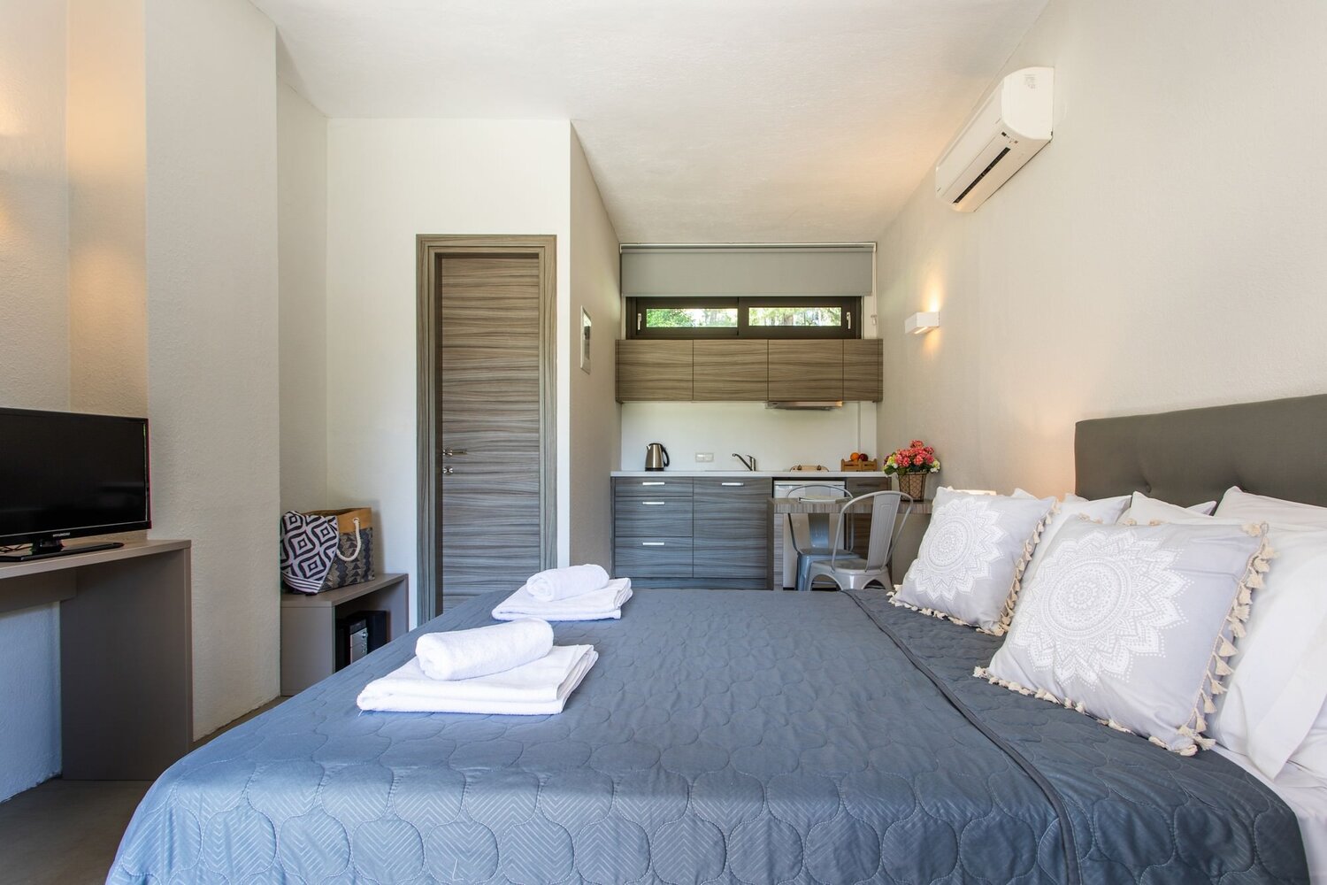Hotel Sani Woods studio 1.jpg