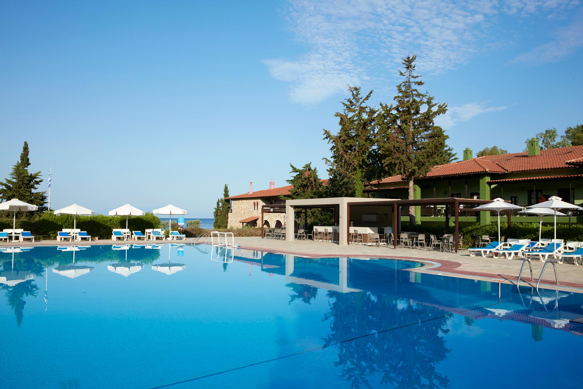 Simantro Beach hotel pool.jpg
