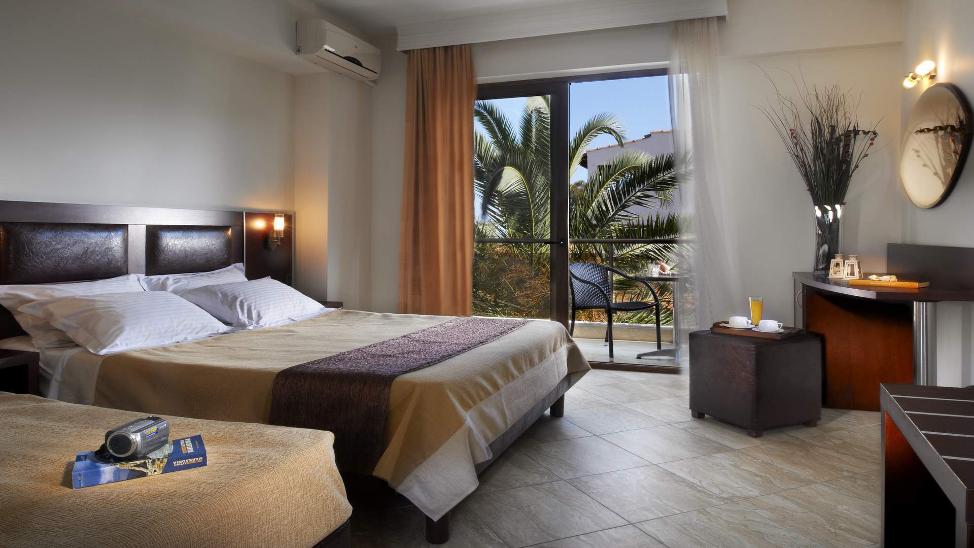 Hotel Simeon triple.jpg