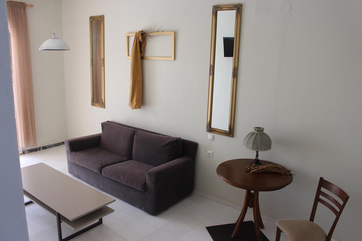 Hotel Skion Palace dnevna soba.jpg