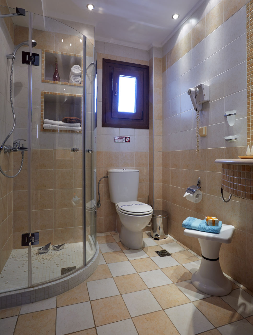 Hotel Sokratis luxury comfort kupatilo.jpg