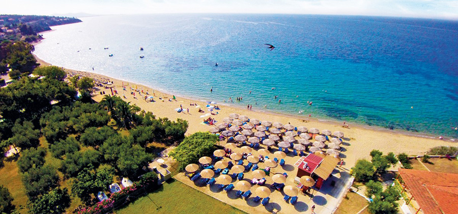 Hotel Sonia Resort plaza 1.jpg