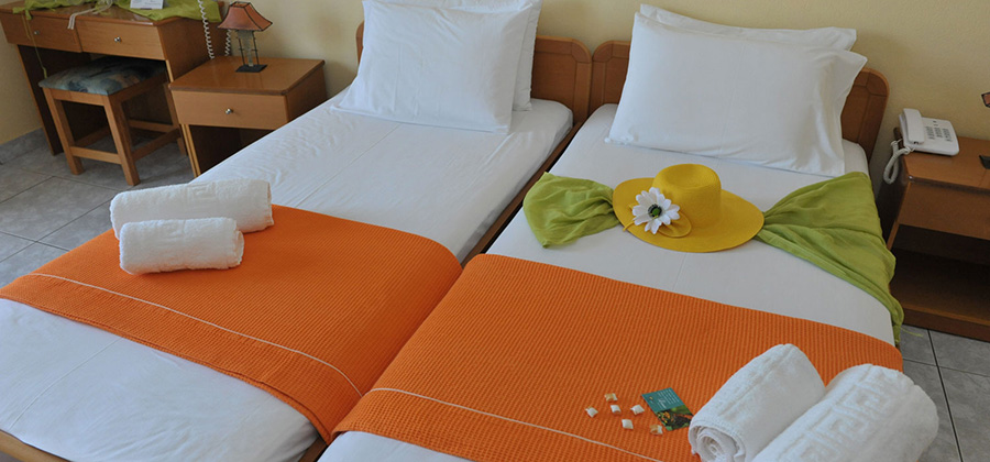 Hotel Sonia Resort twin beds.jpg