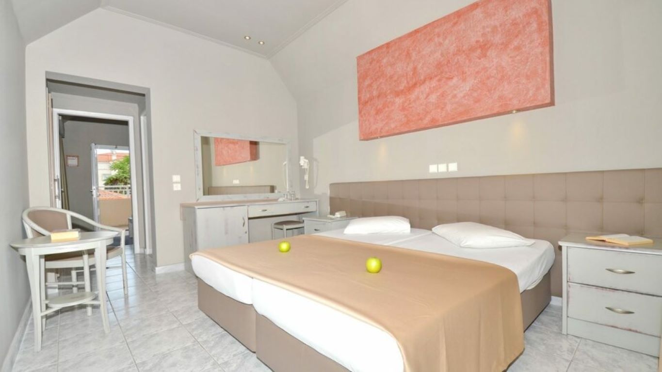 Sousouras Hotel-Porodicna soba.jpg