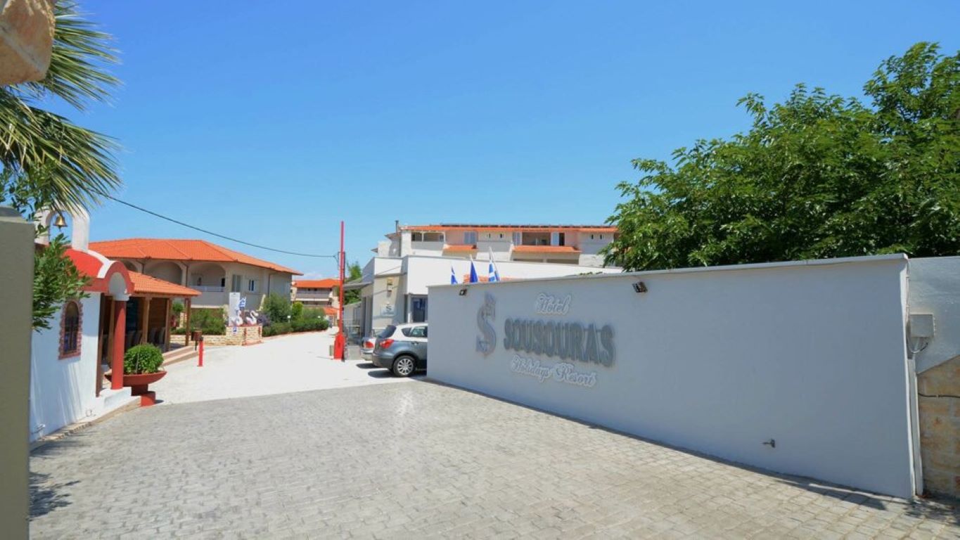Sousouras Hotel-Prilaz hotelu.jpg