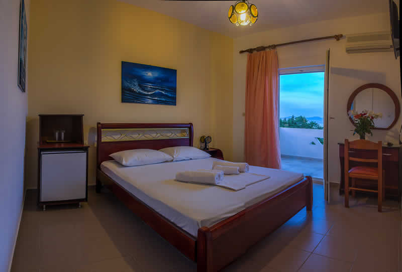 Hotel Stefani double room.jpg