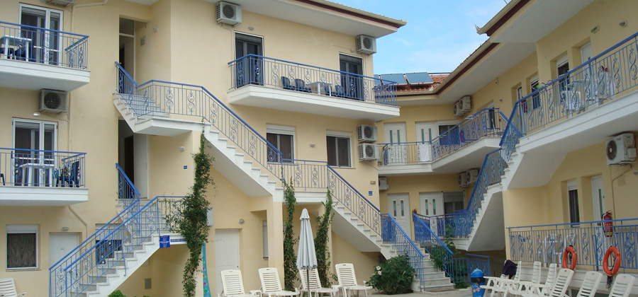 Hotel Stratos.jpg