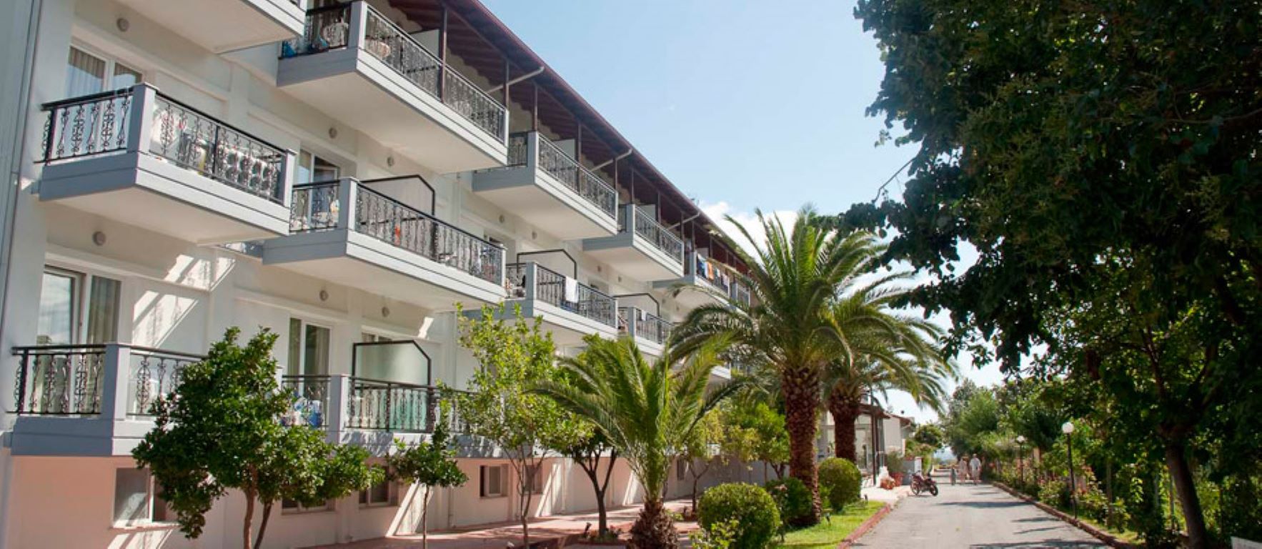 Hotel Sun Beach Platamonas-Zgrada hotela.jpg