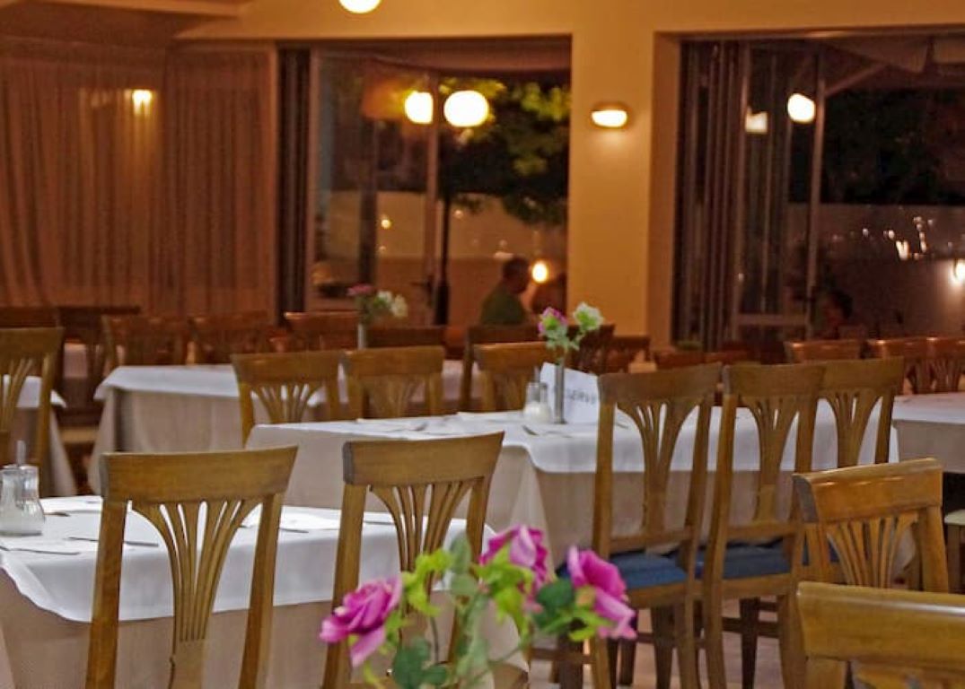 Sun Beach Platamonas Hotel-Restoran.jpg