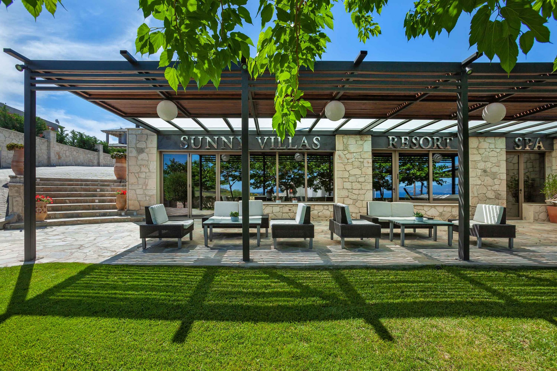Hotel Sunny Villas Resort.jpg