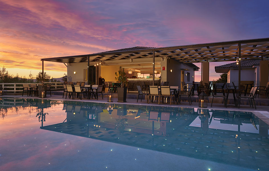 Altamar hotel bar kod bazena .jpg