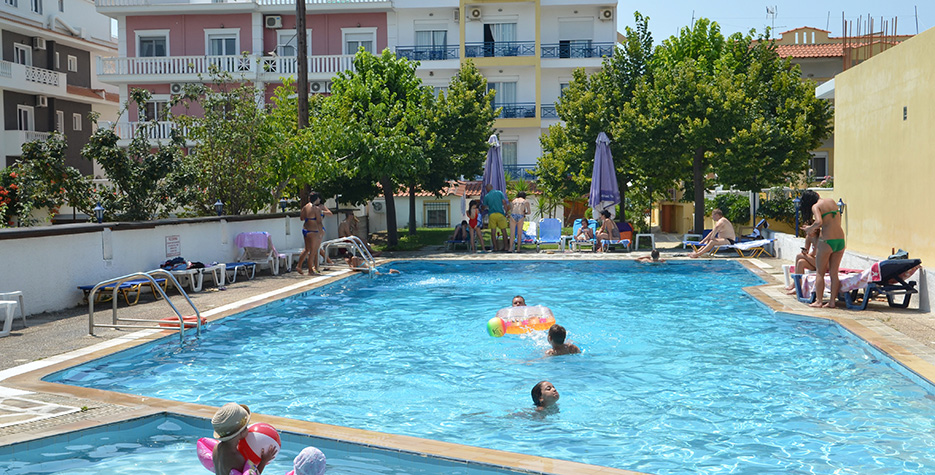 Hotel Thalassies Nouveau bazen.jpg
