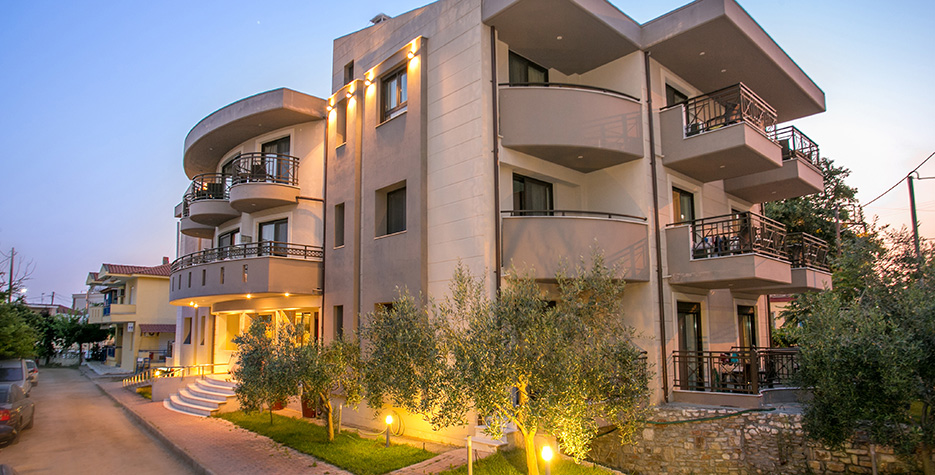 Hotel Thalassies Nouveau spolja.jpg