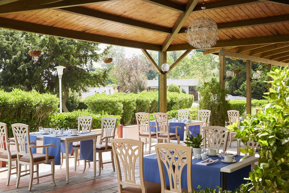 Hotel Theophano Imperial Palace glavni restoran.jpg
