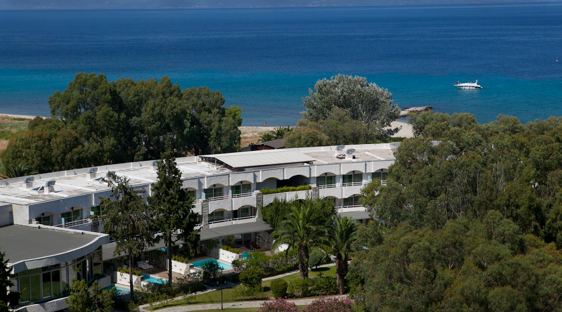Hotel Theophano Imperial Palace panoramski pogled.jpg