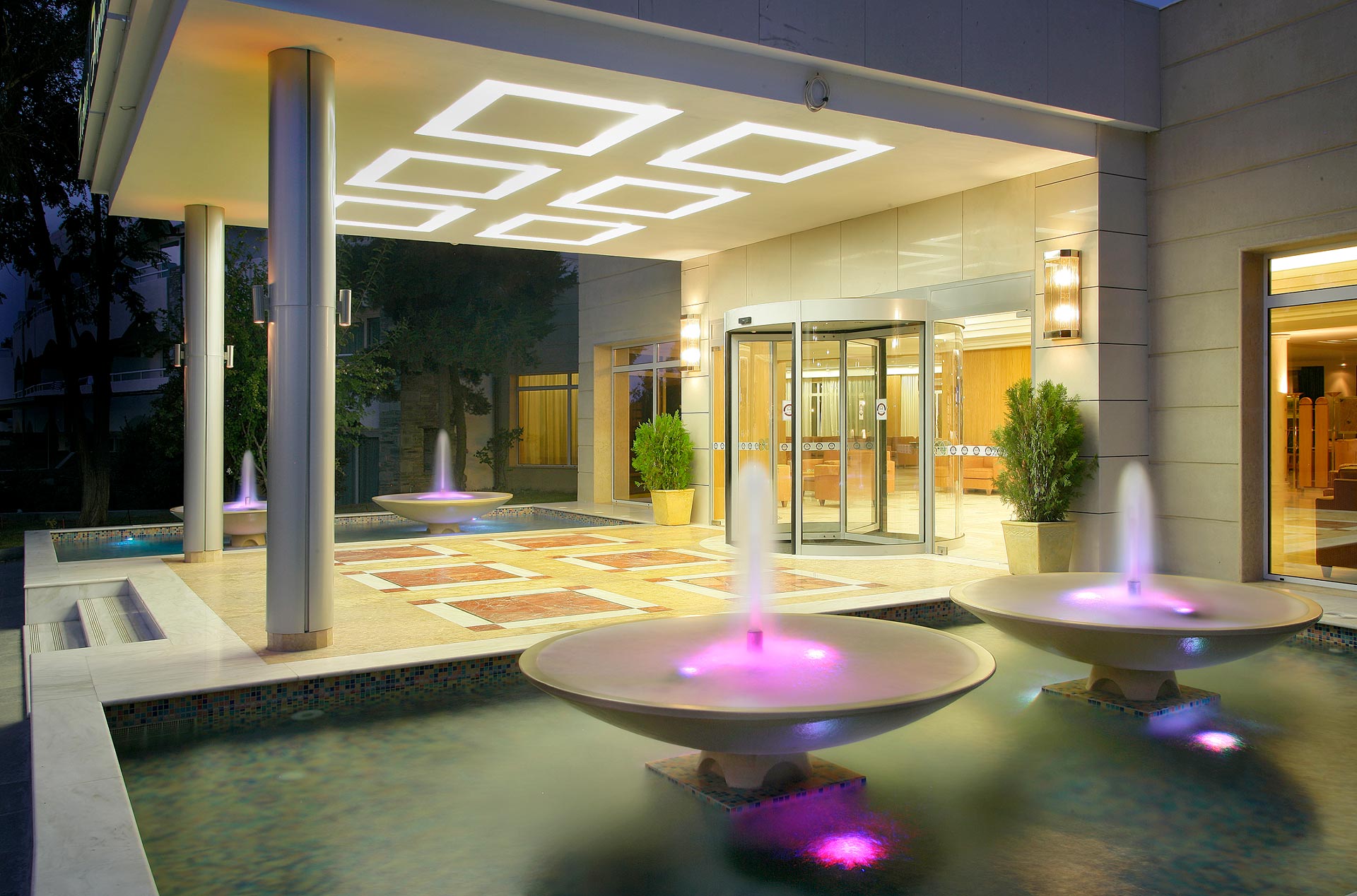 Hotel Theophano Imperial Palace ulaz.jpg