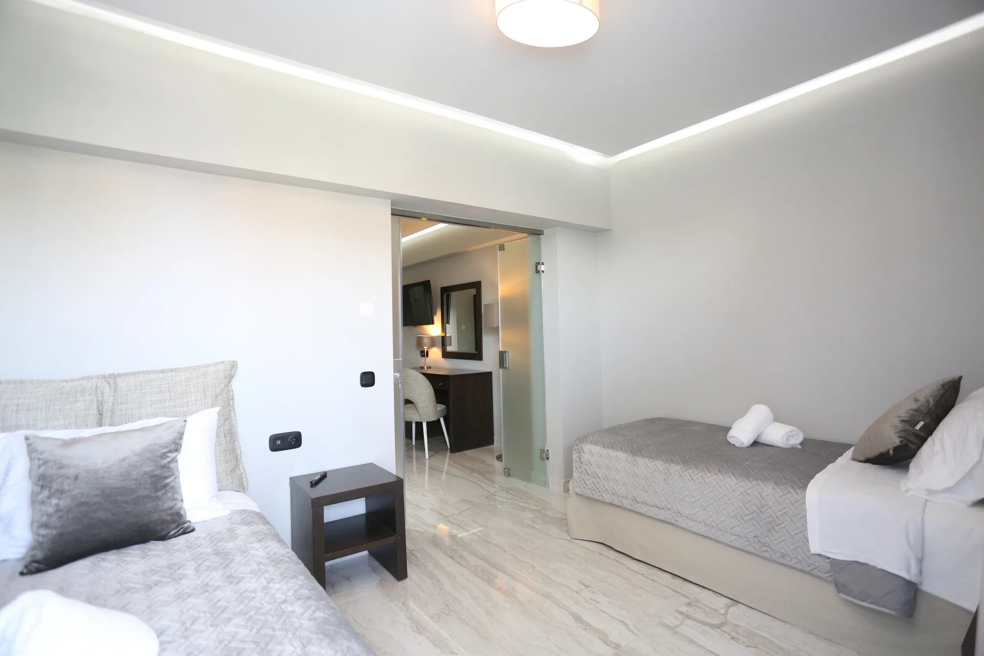 Tropical Hotel-Porodicna soba.jpg