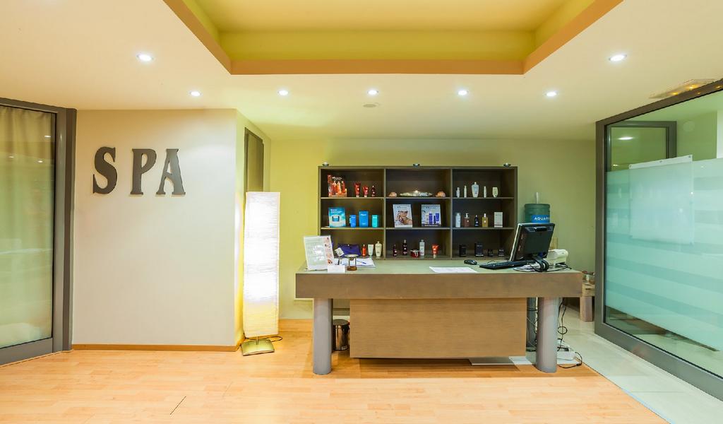 Hotel Xenios Anastasia Resort Spa centar.jpg
