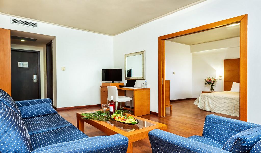 Hotel Xenios Anastasia Resort deluxe suite sea view.jpg
