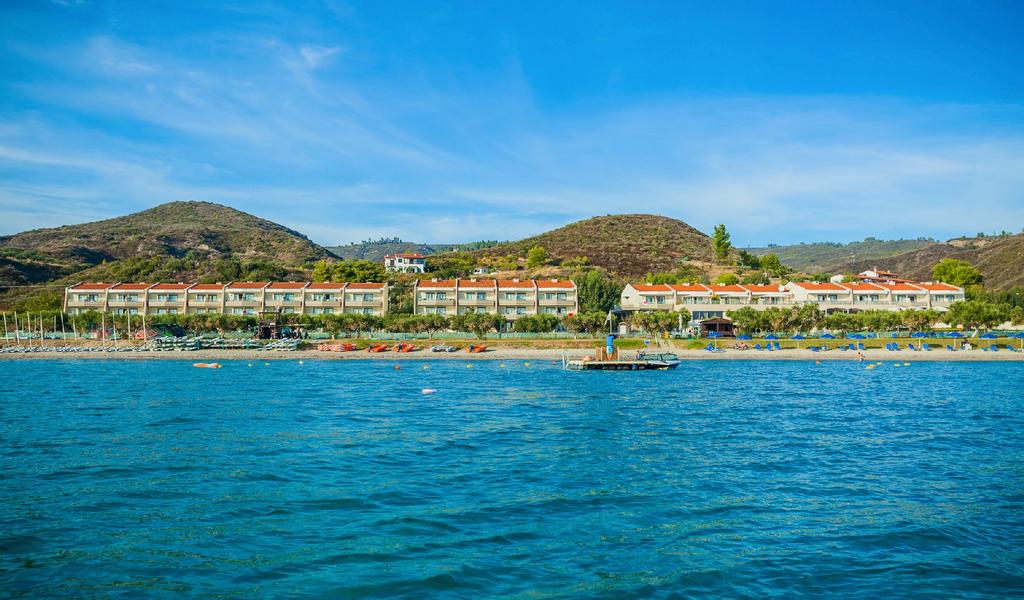 Hotel Xenios Anastasia Resort pogled sa mora.jpg