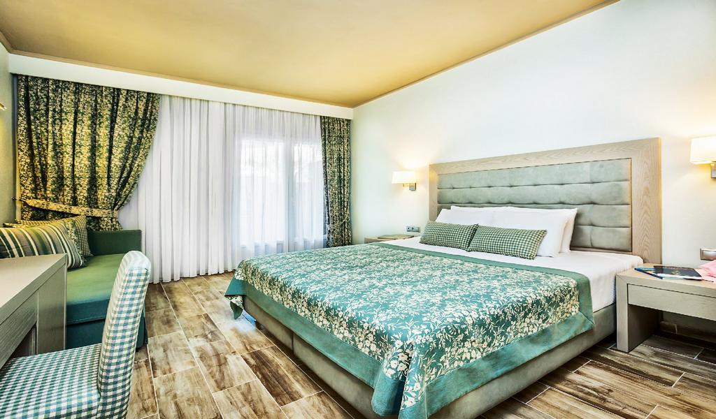Hotel Xenios Anastasia Resort standard room limited view.jpg