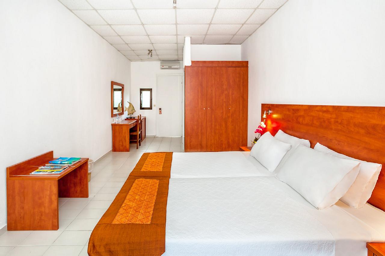 Hotel Xenios Dolphin Beach standard room garden view.jpg