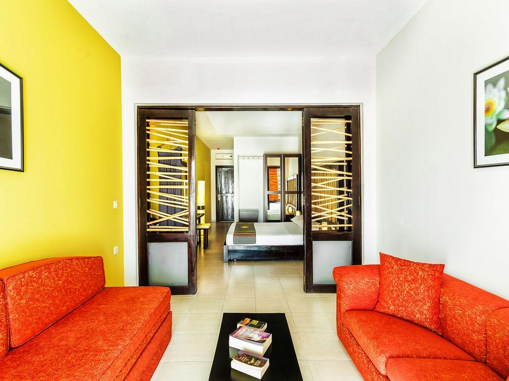 Hotel Xenios Possidi Paradise junior suite one bedroom garden view.jpg